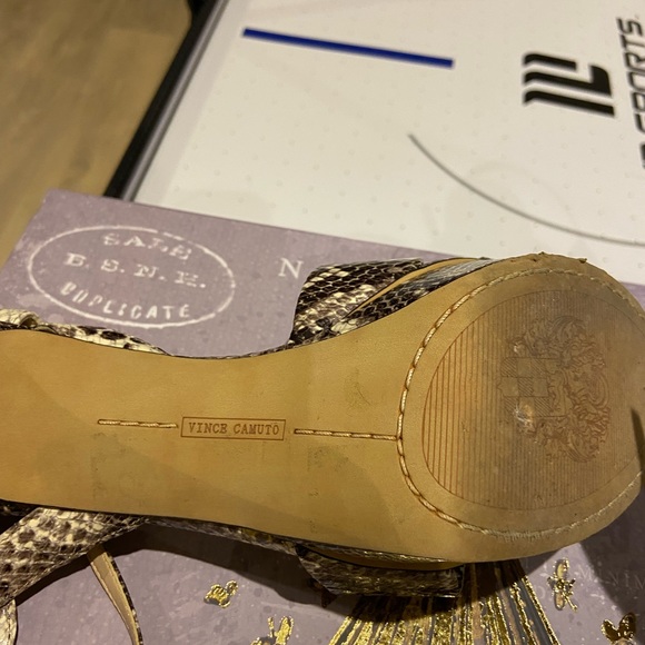 Women's Platform Sandals/Heels - Picture 5 of 7